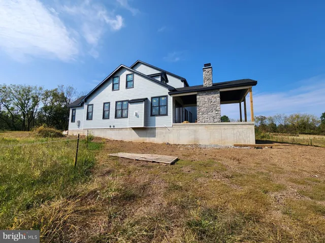 $2,500,000 | 1-9 Barry Road, Chalfont, PA 18914