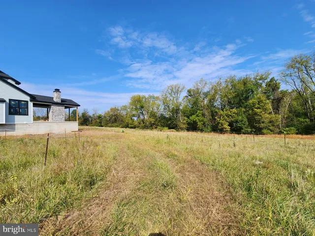 $2,500,000 | 1-9 Barry Road, Chalfont, PA 18914