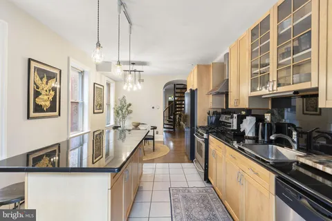 $645,000 | 1360 Marlborough Street, Philadelphia, PA 19125