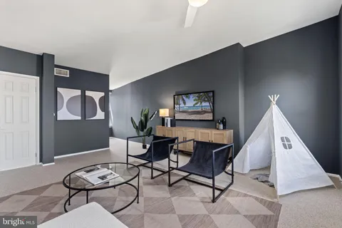 $645,000 | 1360 Marlborough Street, Philadelphia, PA 19125