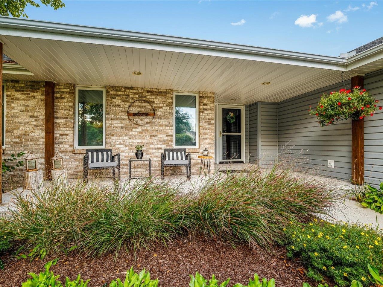 7723 Bridlewood Road Caledonia, IL 61011 - Photo 2 of 42 Gallery Image 2