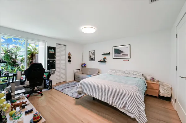 $19,500 | 560 Hampton Lane, Key Biscayne, FL 33149