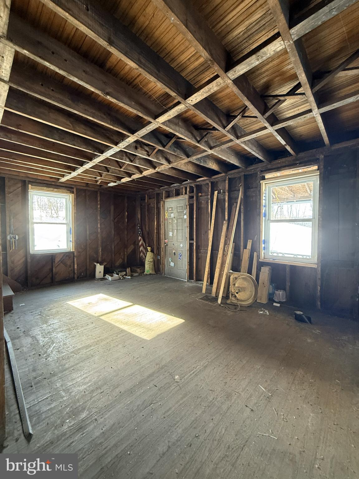 100 Meade Street Tyrone, PA 16686 - Photo 3 of 11 Living