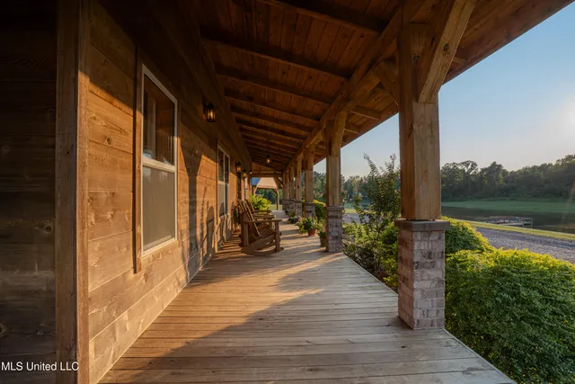 $1,350,000 | 11281 Highway 21, Forest, MS 39074