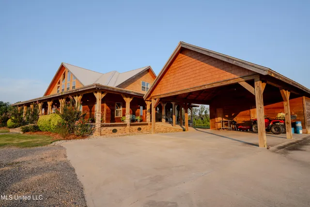 $1,350,000 | 11281 Highway 21, Forest, MS 39074