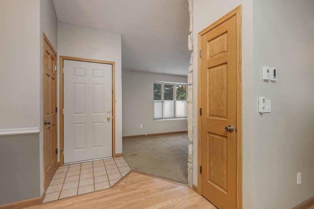 3014 South Perry Street Spokane, WA 99203 - Photo 4 of 37