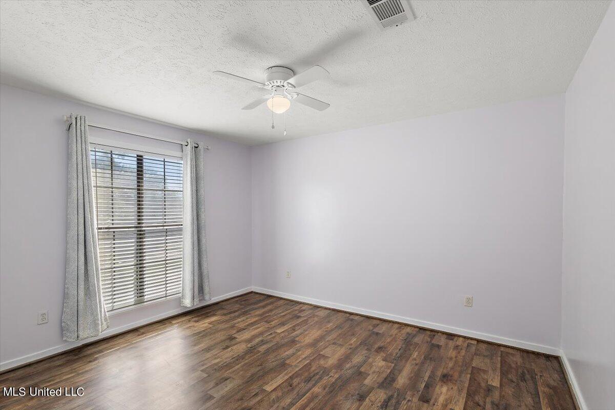 707 Wicklow Place, Unit A Ridgeland, MS 39157 - Photo 19 of 27 19-HTP_8187