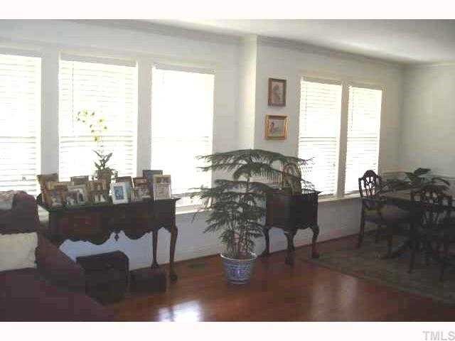 325 Meadow Road Kenly, NC 27542 - Photo 4 of 10 Lots of BEAUTIFUL windows allow the NATURAL light to bathe this LOVELY Dining Room! WARM HARDWOODS adorn this OPEN space