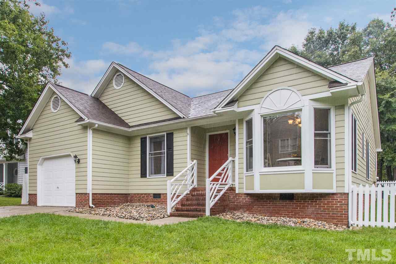 5613 Edgebury Road Raleigh, NC 27613 - Photo 2 of 15