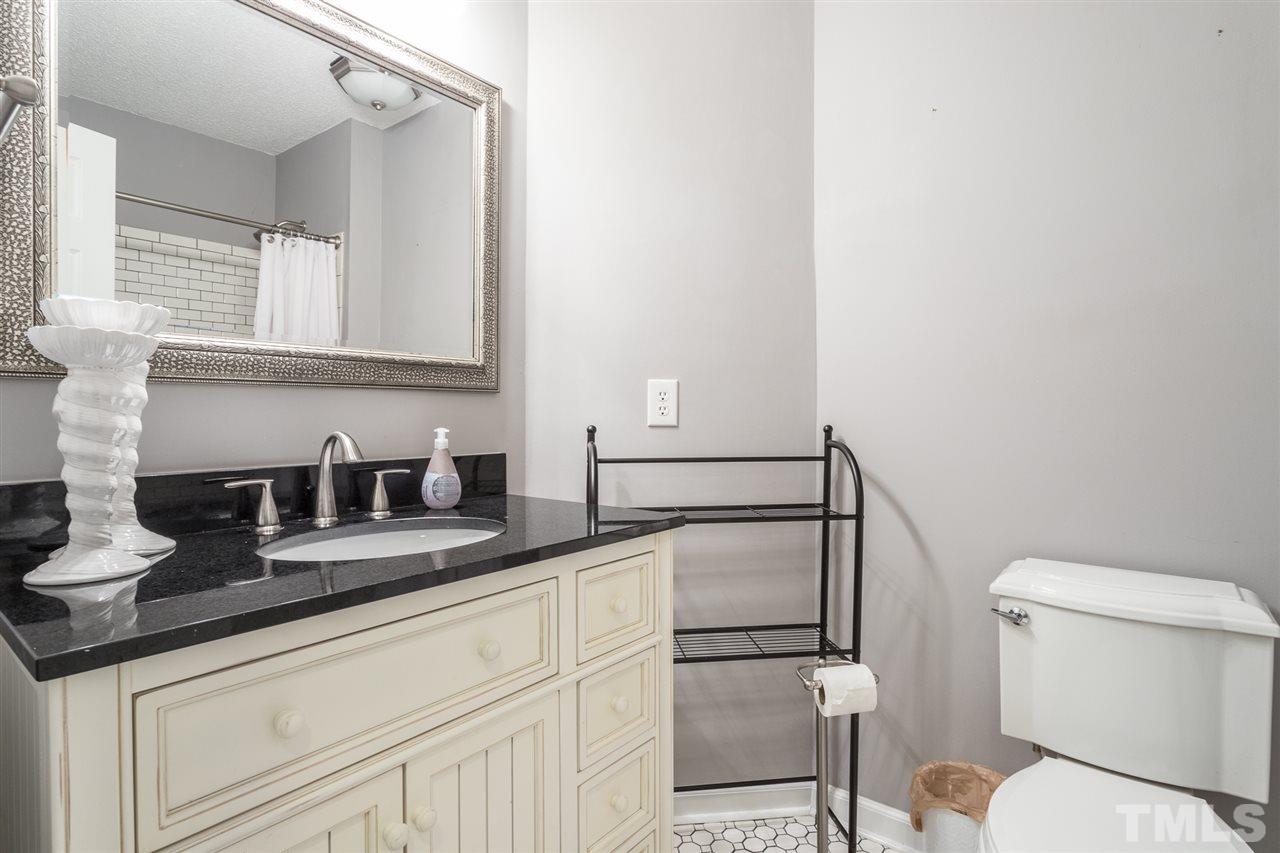 5613 Edgebury Road Raleigh, NC 27613 - Photo 13 of 15