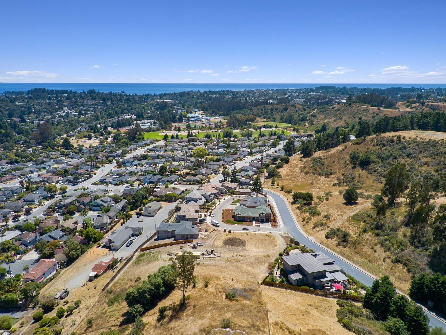 60 Indy Circle Soquel, CA 95073 - Photo 4 of 16