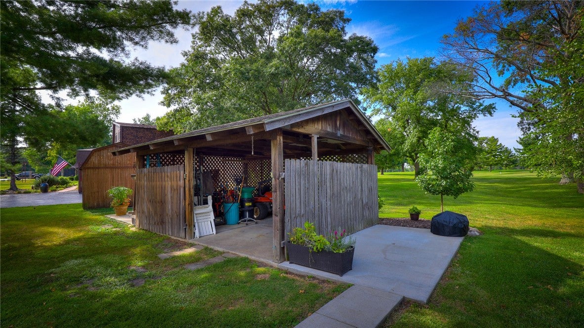 1712 Burning Tree Drive Decatur, IL 62521 - Photo 6 of 51 Gallery Image 6