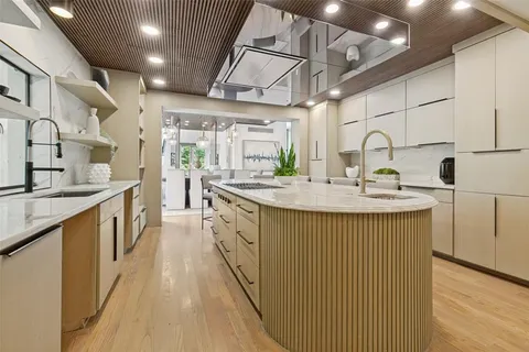 $4,990,000 | 9930 Strait Lane, Dallas, TX 75220