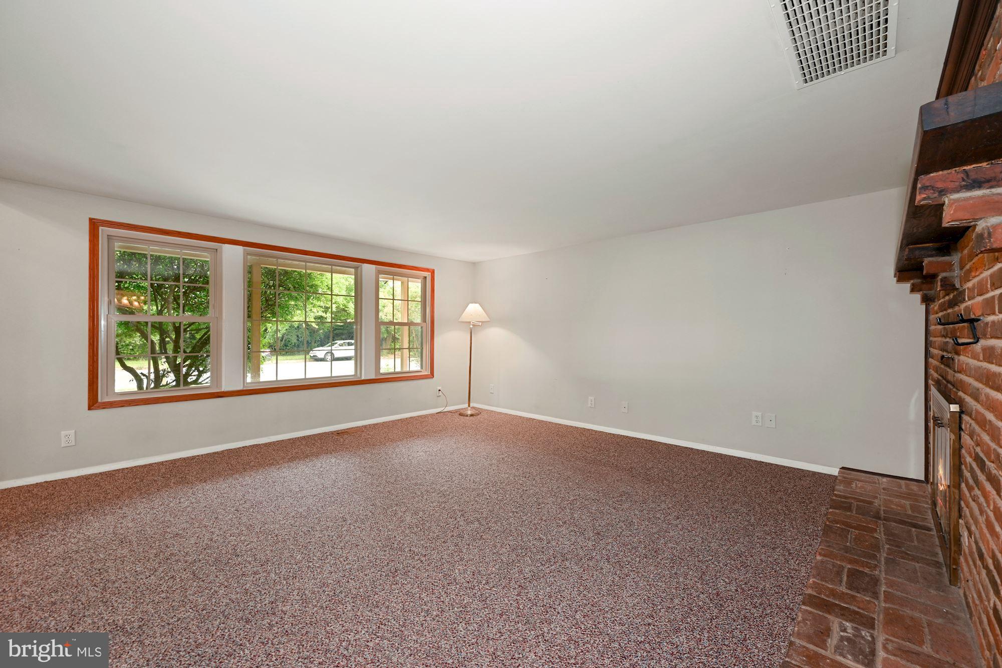 912 Cropwell Road Cherry Hill, NJ 08003 - Photo 18 of 33 Gallery Image 18