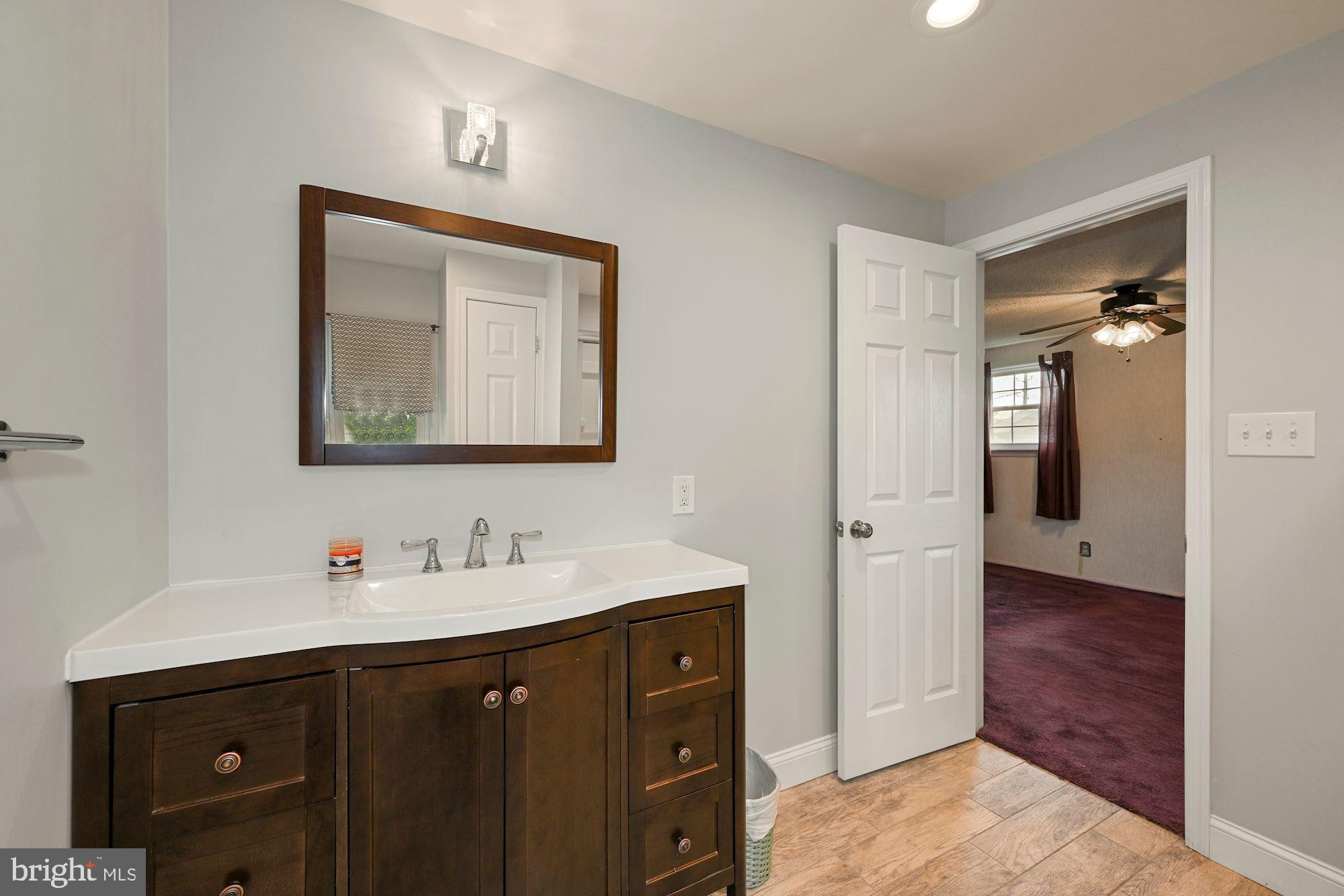 912 Cropwell Road Cherry Hill, NJ 08003 - Photo 22 of 33 Gallery Image 22