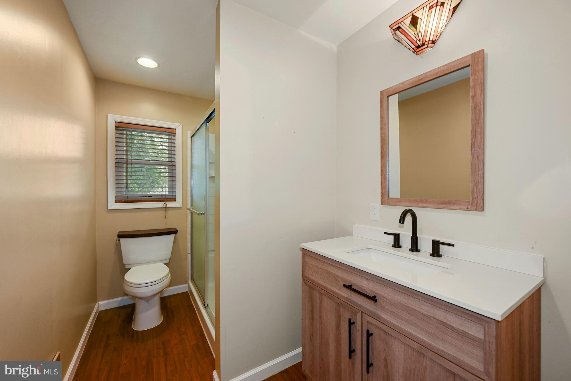 912 Cropwell Road Cherry Hill, NJ 08003 - Photo 24 of 33 Gallery Image 24