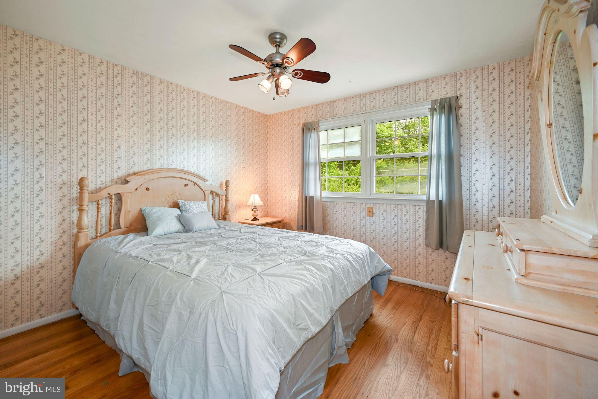912 Cropwell Road Cherry Hill, NJ 08003 - Photo 26 of 33 Gallery Image 26