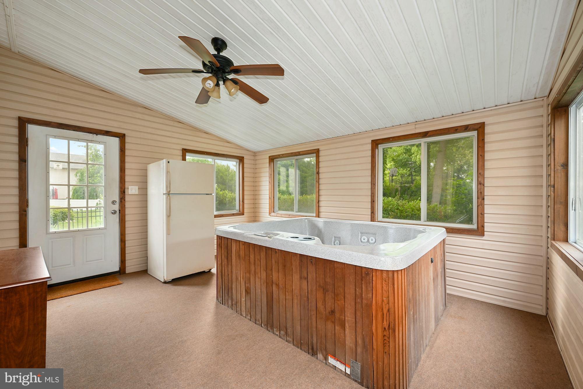 912 Cropwell Road Cherry Hill, NJ 08003 - Photo 28 of 33 Gallery Image 28