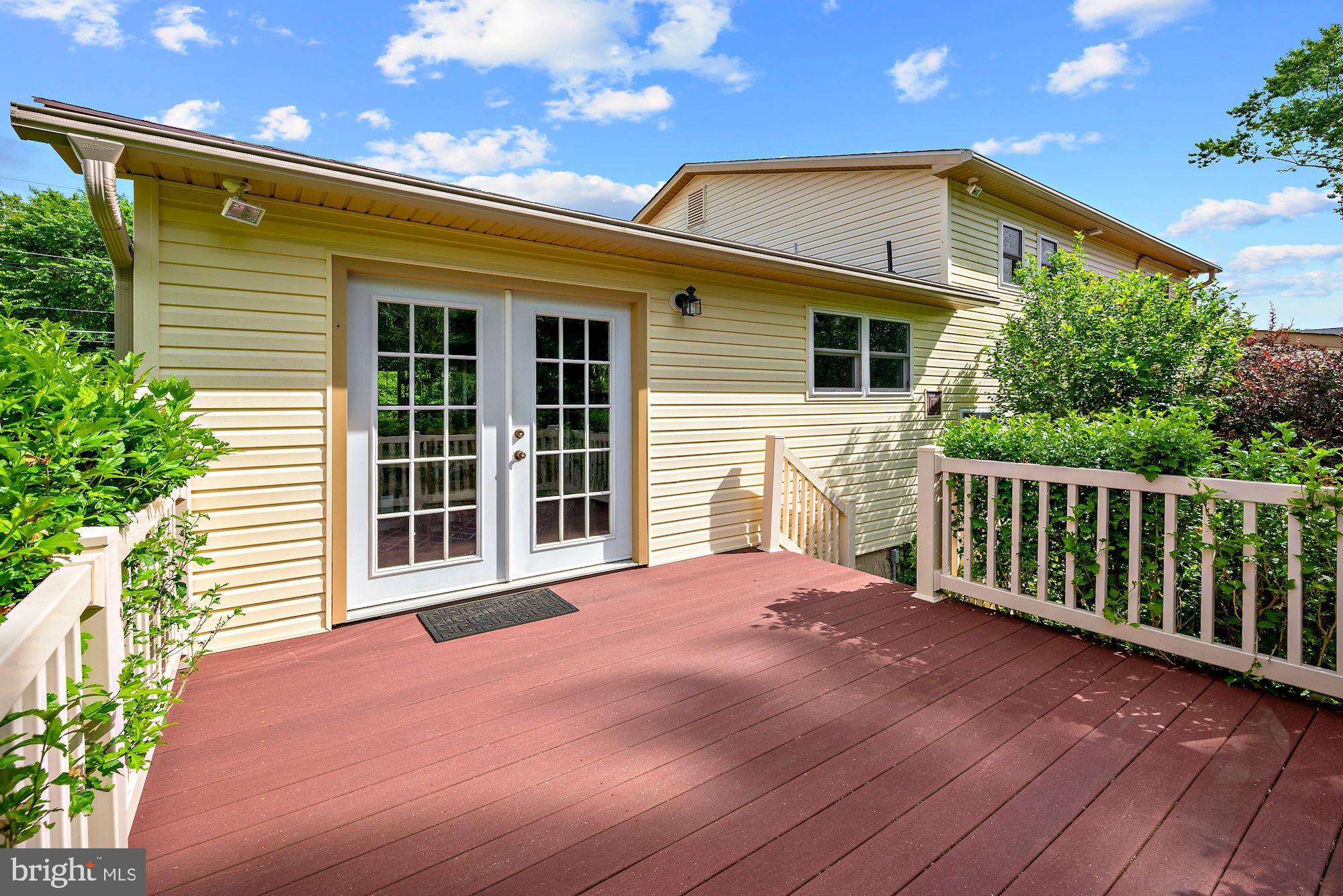 912 Cropwell Road Cherry Hill, NJ 08003 - Photo 29 of 33 Gallery Image 29
