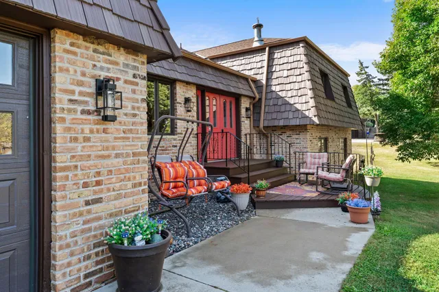 $524,900 | 7991 Isaak Avenue Northwest, Annandale, MN 55302