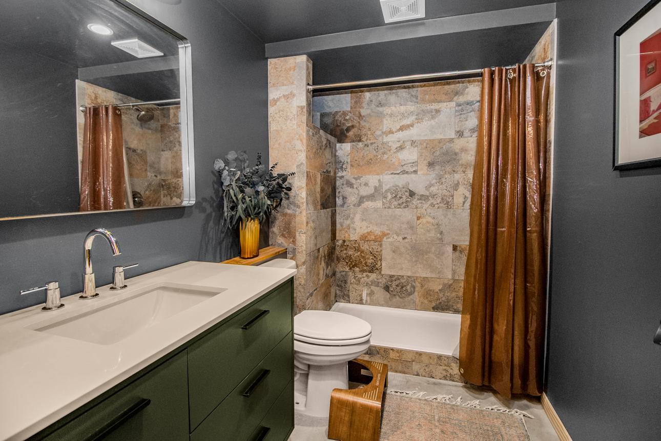 289 5th Street East, Unit 408 St. Paul, MN 55101 - Photo 14 of 38