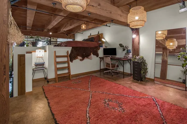 $174,900 | 289 5th Street East, Unit 408, St. Paul, MN 55101