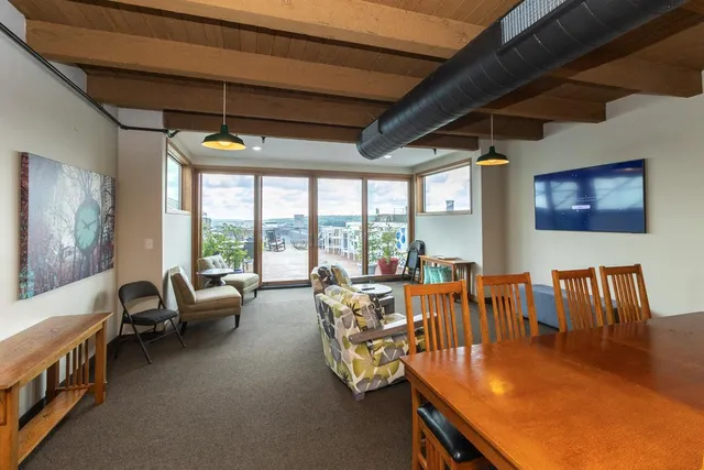 $174,900 | 289 5th Street East, Unit 408, St. Paul, MN 55101