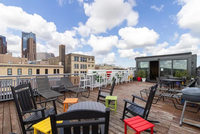 $174,900 | 289 5th Street East, Unit 408, St. Paul, MN 55101