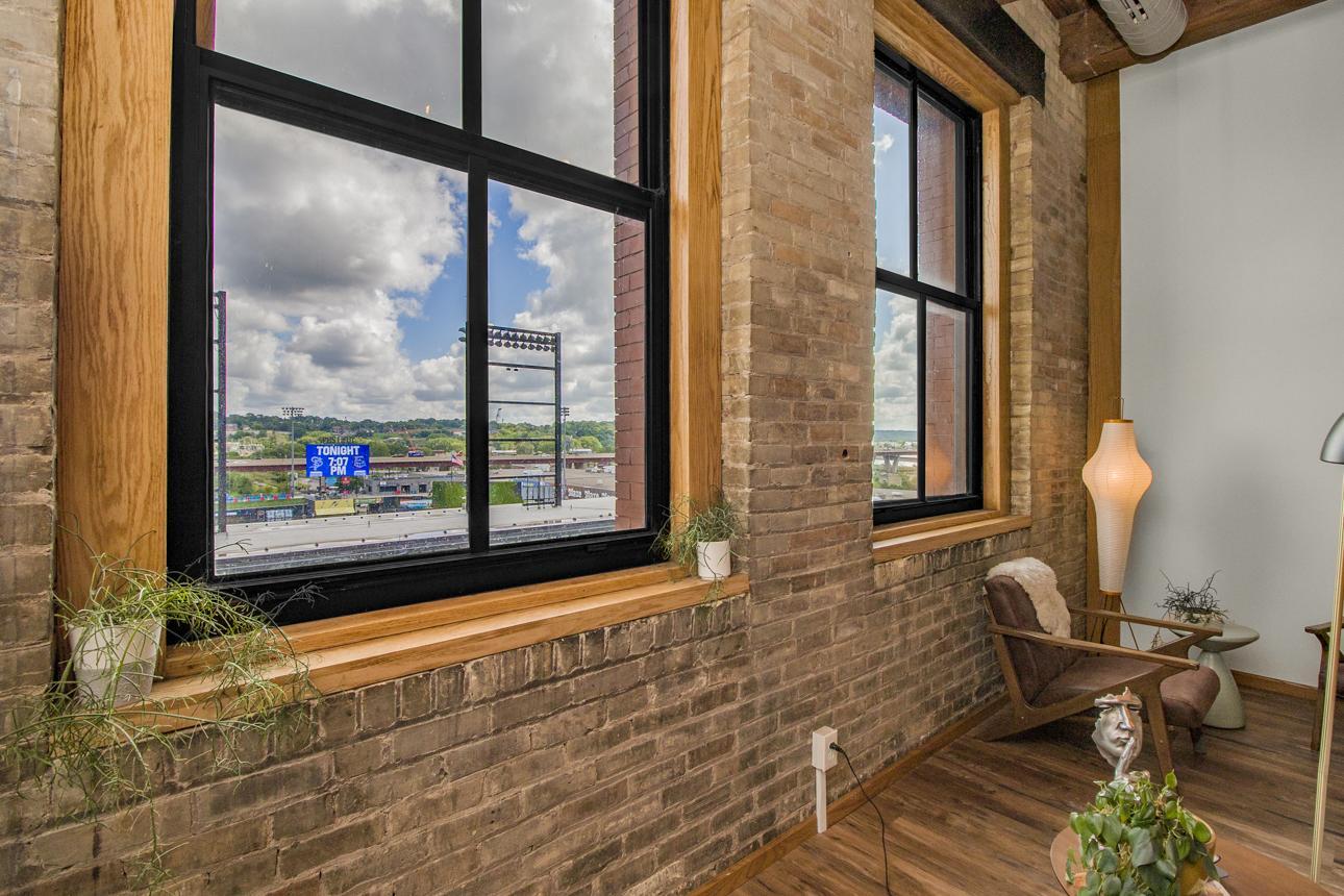 289 5th Street East, Unit 408 St. Paul, MN 55101 - Photo 7 of 38