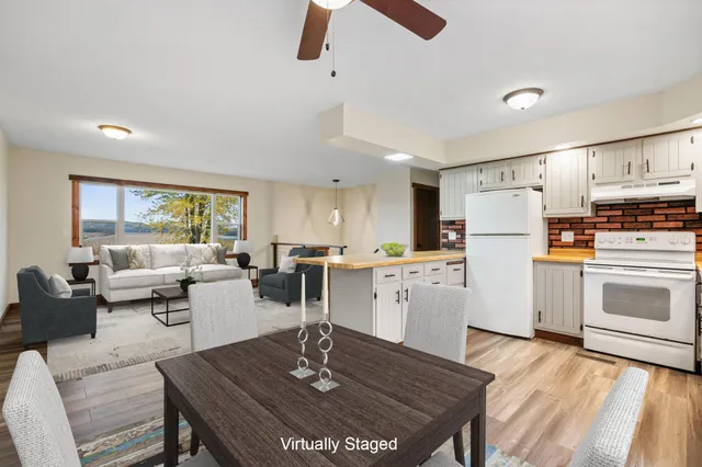 $329,900 | N13651 320th Street, Ridgeland, WI 54763