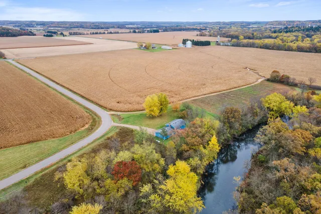 $329,900 | N13651 320th Street, Ridgeland, WI 54763