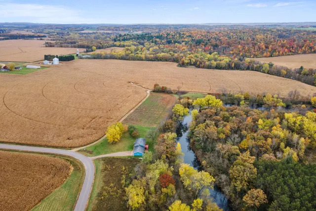 $329,900 | N13651 320th Street, Ridgeland, WI 54763