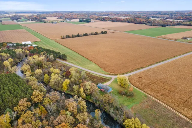 $329,900 | N13651 320th Street, Ridgeland, WI 54763