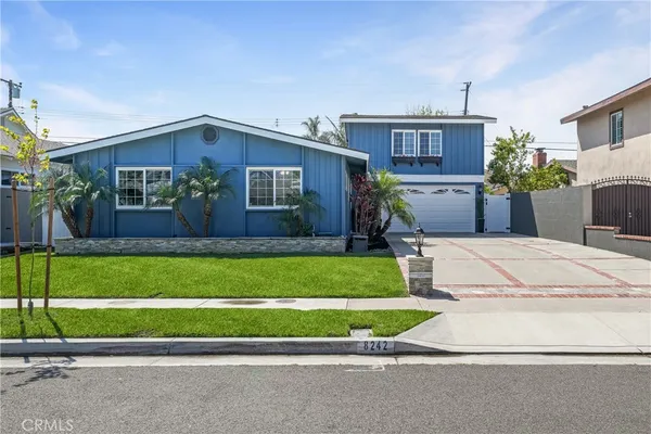$5,800 | 8242 Bryant Drive, Huntington Beach, CA 92647
