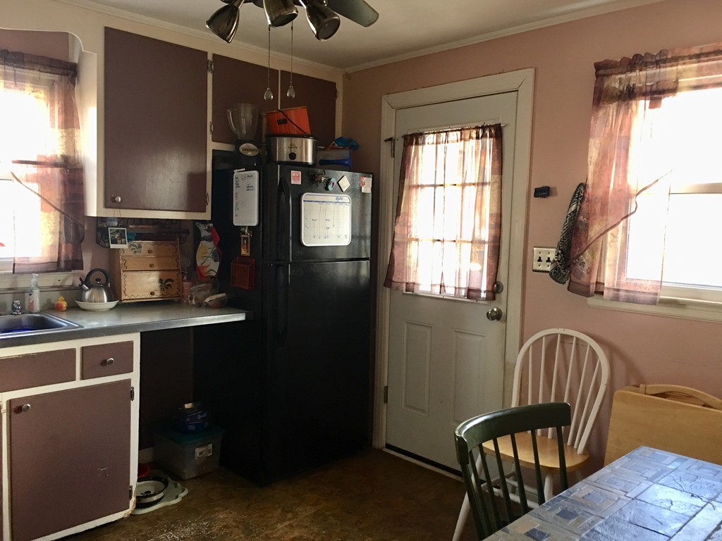 45 Steuben Street Springfield, MA 01151 - Photo 11 of 14 Gallery Image 11