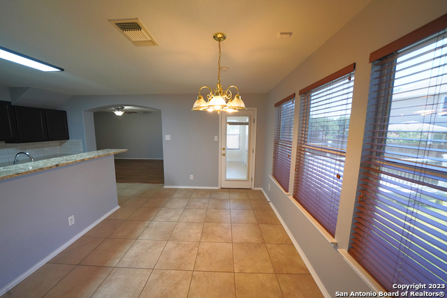 3907 Whisper View Schertz, TX 78108 - Photo 17 of 50