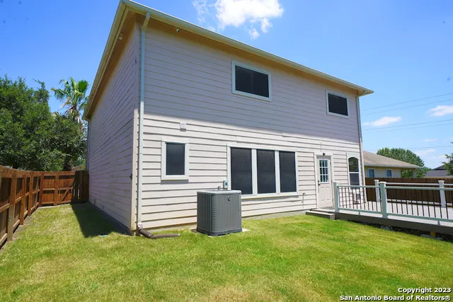 $1,750 | 3907 Whisper View, Schertz, TX 78108