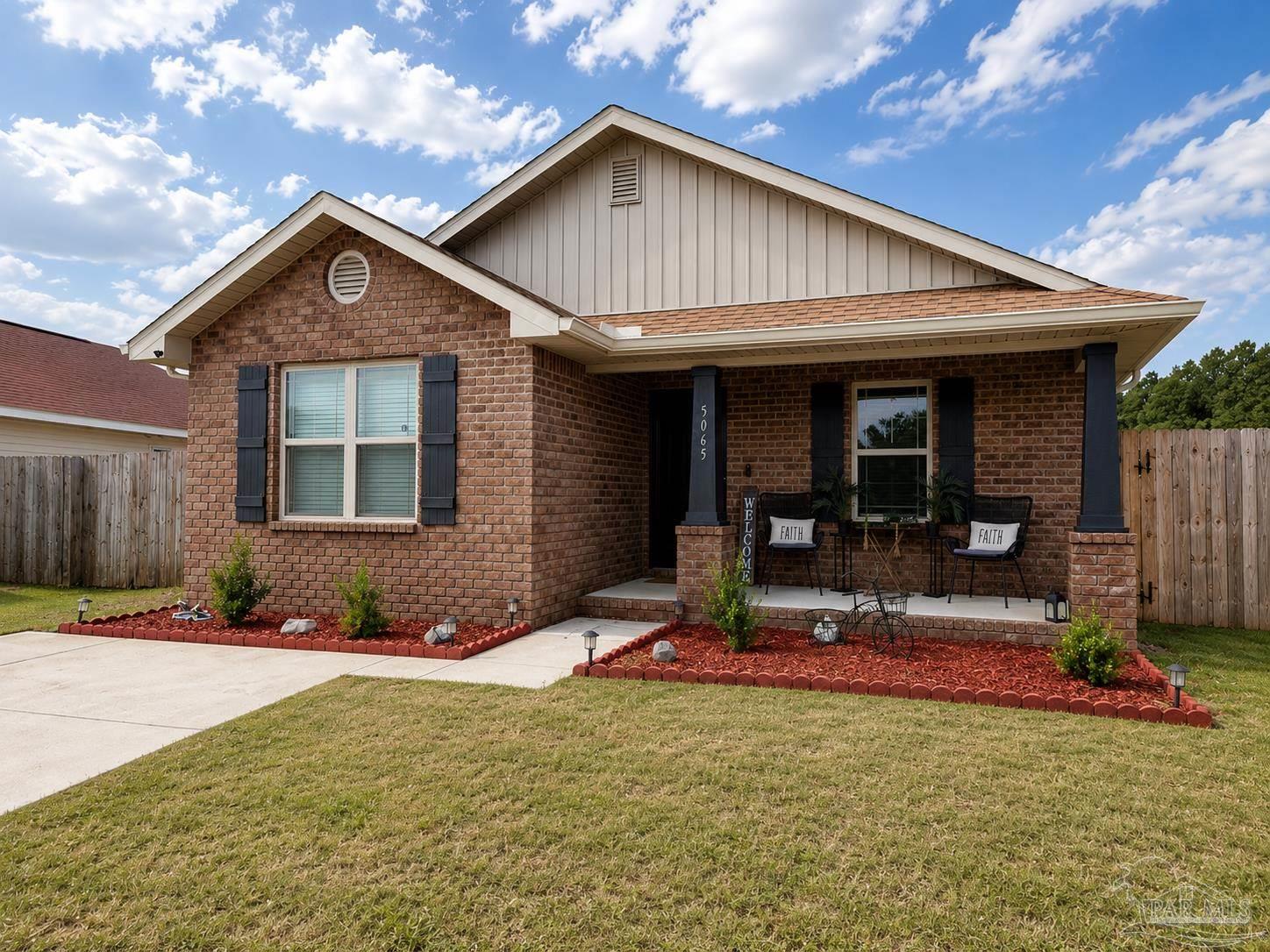 5065 Carmell Ridge Circle Milton, FL 32570 - Photo 2 of 22