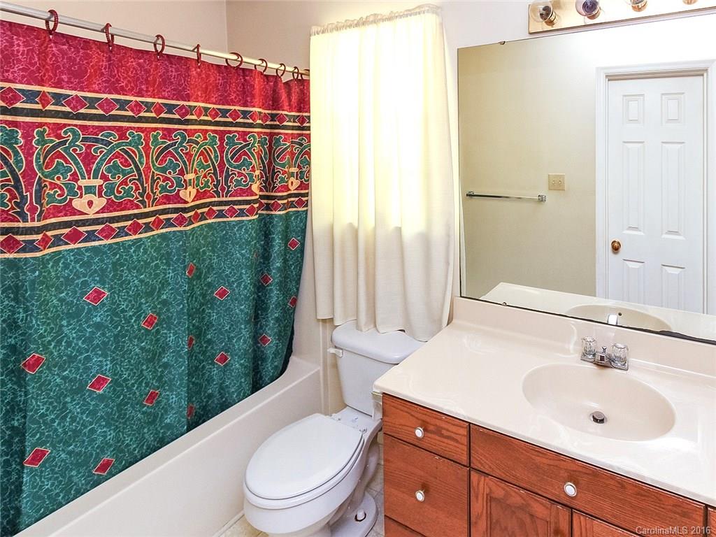231 Bubbling Well Road Denver, NC 28037 - Photo 14 of 24 Gallery Image 14