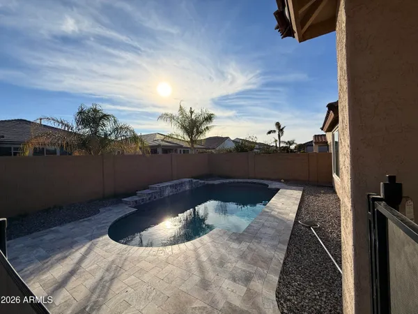 $2,695 | 943 West Danish Red Trail, San Tan Valley, AZ 85143