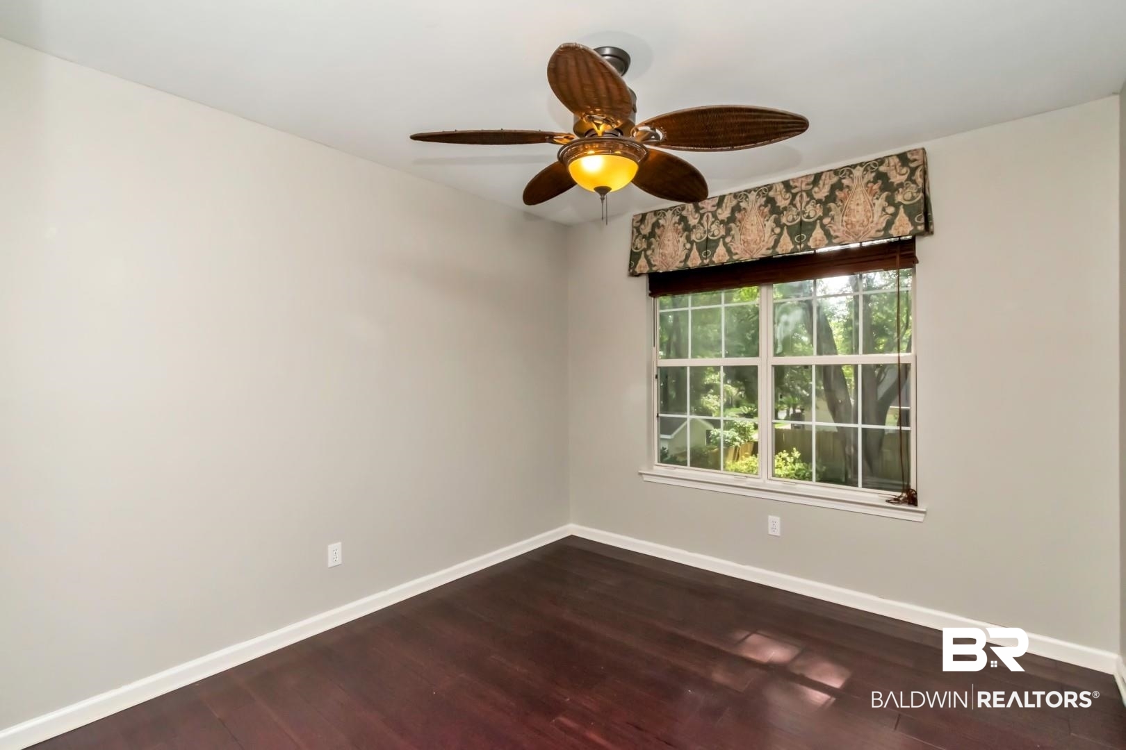 1071 Southern Way Court Mobile, AL 36609 - Photo 24 of 44 Bedroom
