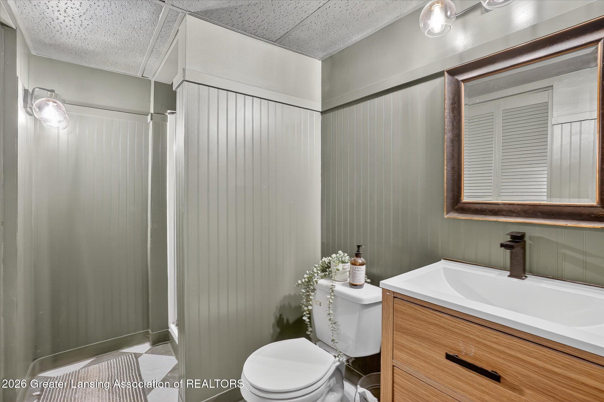 5902 Haag Road Lansing, MI 48911 - Photo 24 of 39 24-5902-Haag-Rd-Lansing-MI-48911-WindowS
