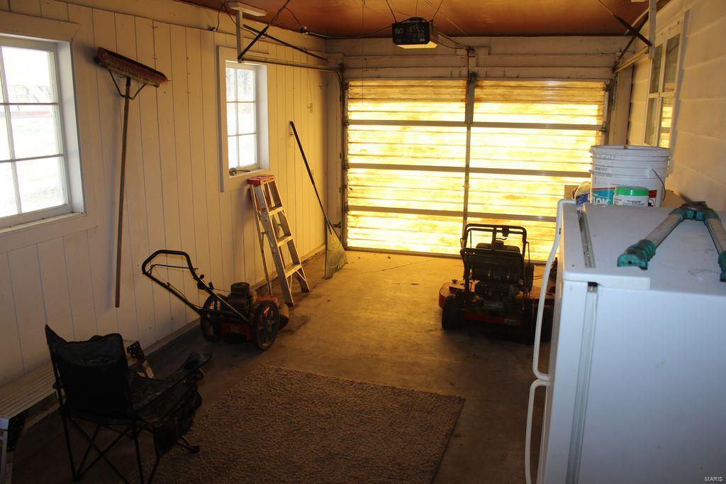 9933 Shipman Road Shipman, IL 62685 - Photo 23 of 39