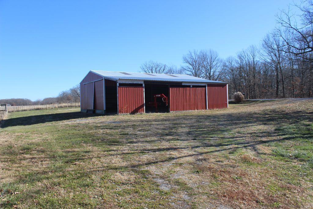 9933 Shipman Road Shipman, IL 62685 - Photo 27 of 39
