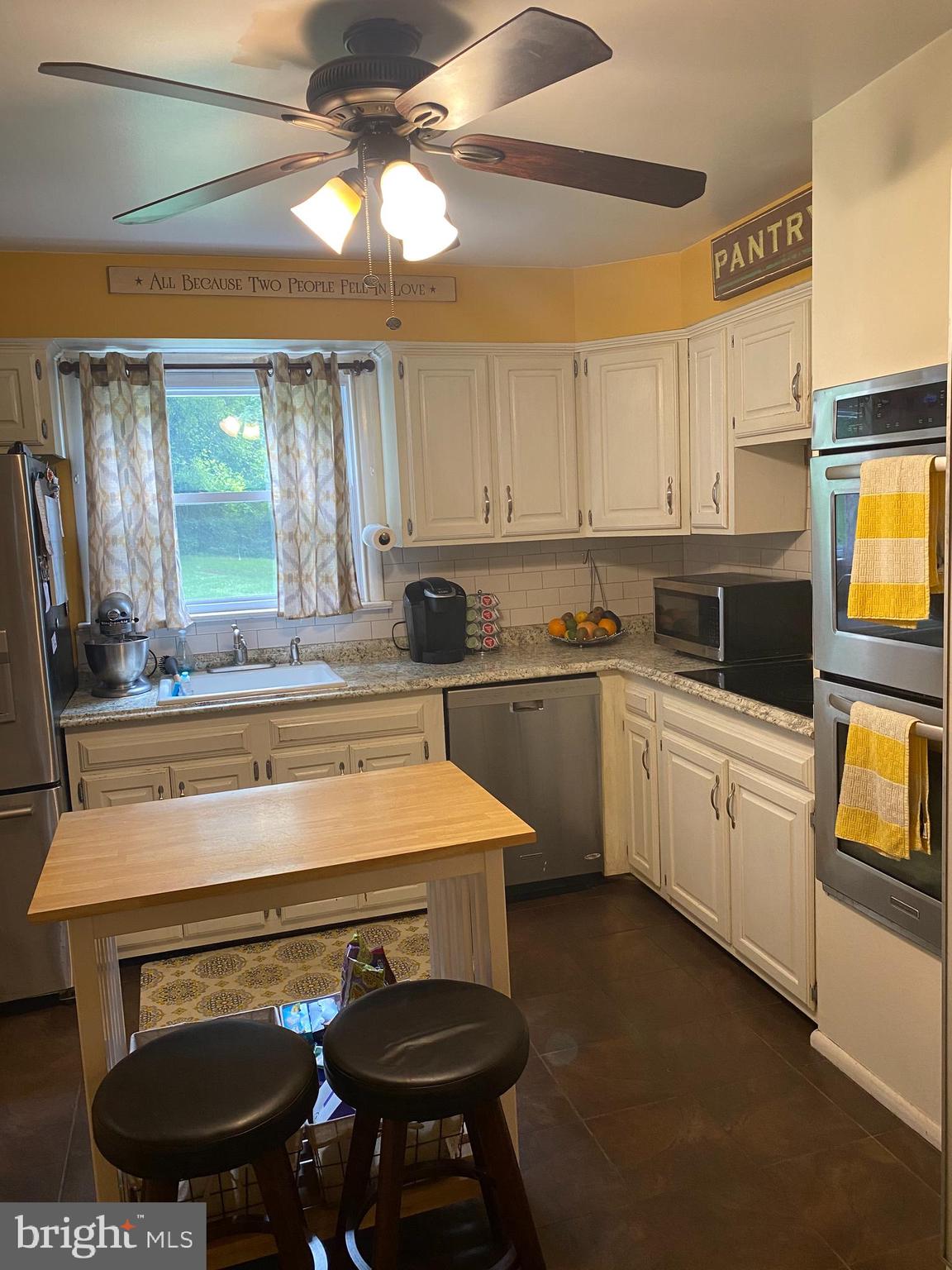2175 Kirk Road Abington, PA 19001 - Photo 8 of 22 Kitchen