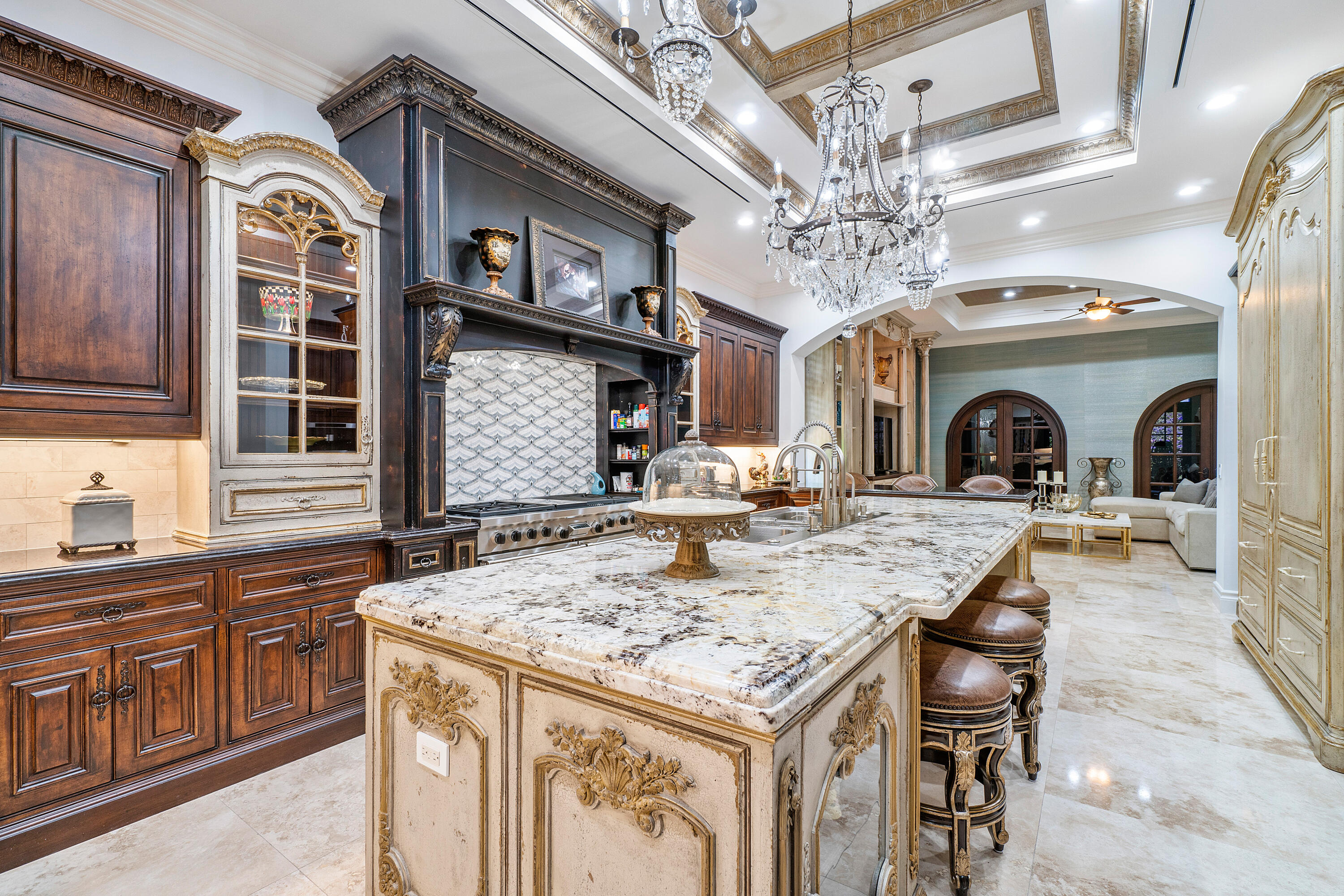 9253 Este Lago Way Boca Raton, FL 33496 - Photo 16 of 75 Kitchen