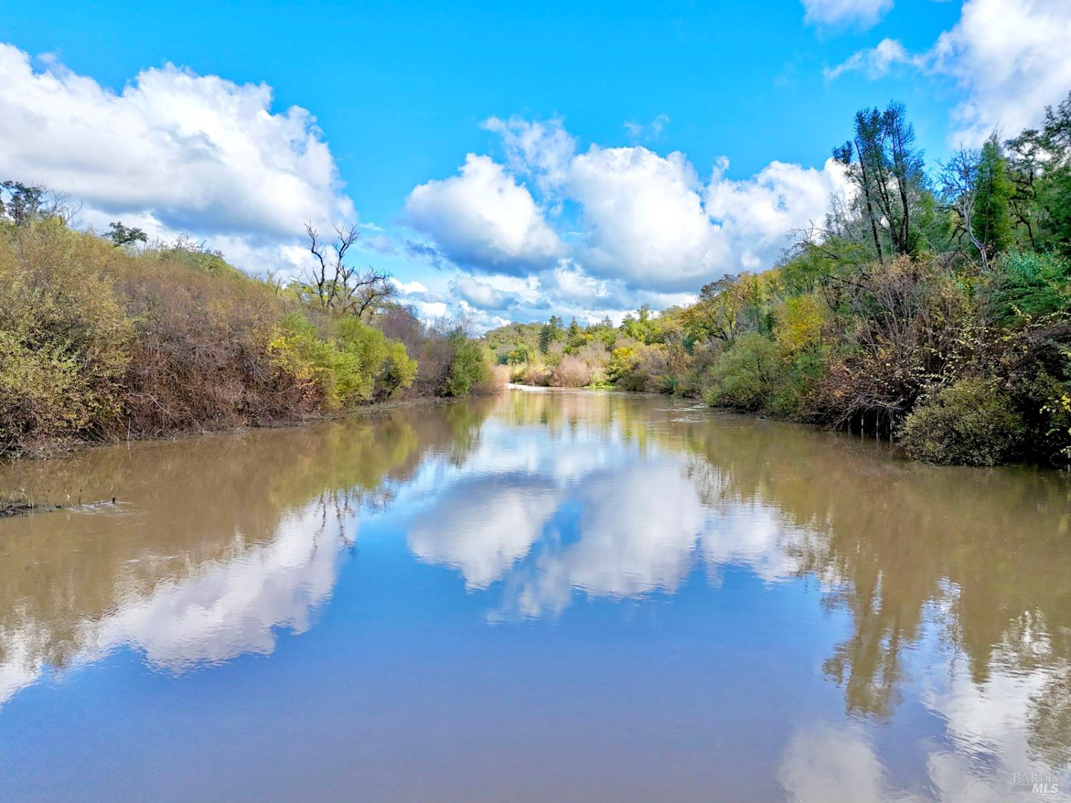 13000 Los Amigos Road Healdsburg, CA 95448 - Photo 13 of 35