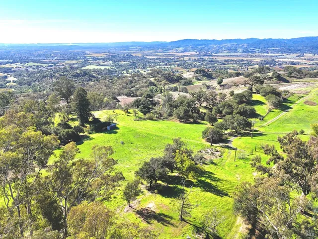 $8,500,000 | 13000 Los Amigos Road, Healdsburg, CA 95448