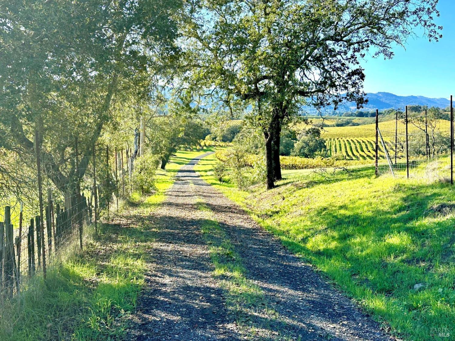 13000 Los Amigos Road Healdsburg, CA 95448 - Photo 33 of 35