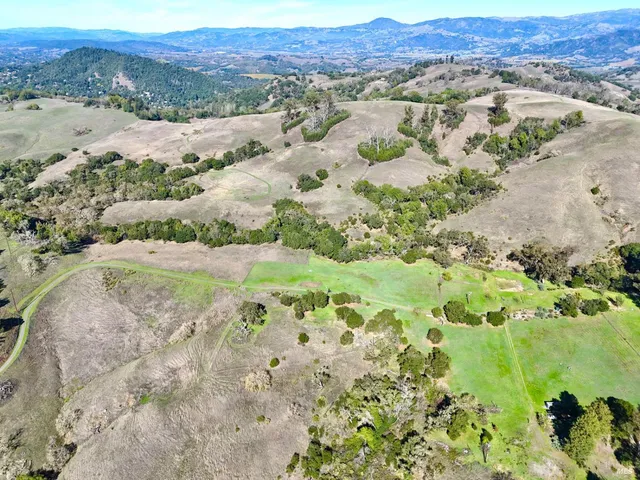 $8,500,000 | 13000 Los Amigos Road, Healdsburg, CA 95448